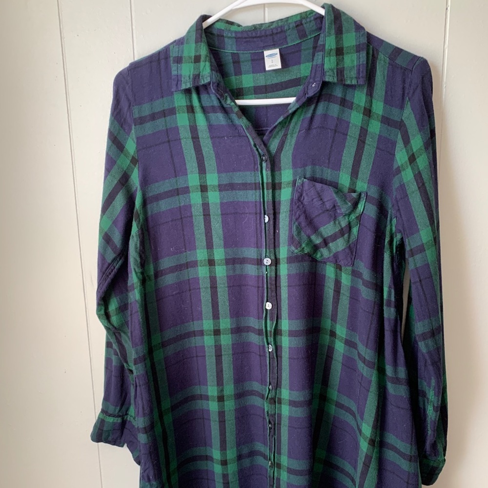 Old Navy Women’s Flannel *SMALL*